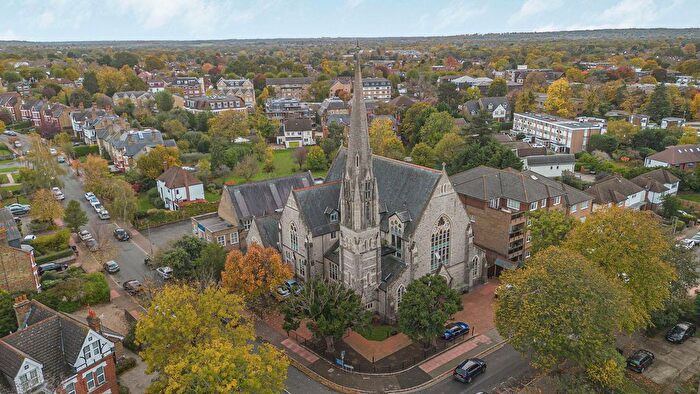 2 Bedroom Flat For Sale In Crescent Road, Beckenham, BR3