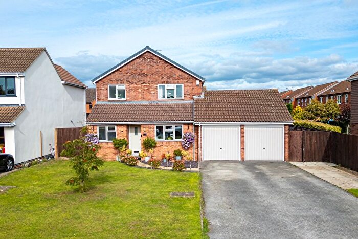 4 Bedroom Detached House For Sale In Copeland Grove, Bingham, NG13