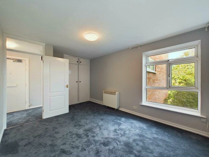 1 Bedroom Flat To Rent In Hatherley Road, Sidcup, Kent, DA14