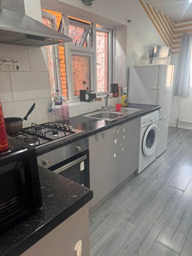 1 Bedroom Flat To Rent In Chadwel Heath, RM6