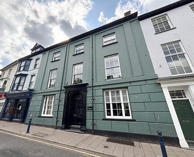 5 Bedroom Town House For Sale In Pier Street, Aberystwyth, SY23