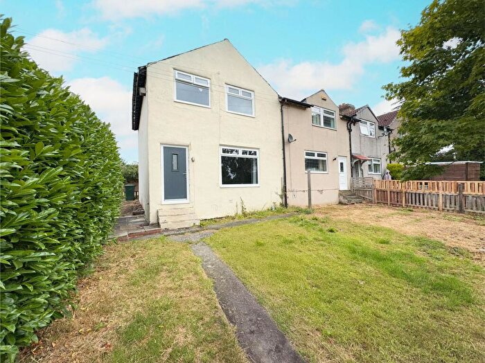 3 Bedroom End Of Terrace House For Sale In Third Avenue, Kirkheaton, HD5