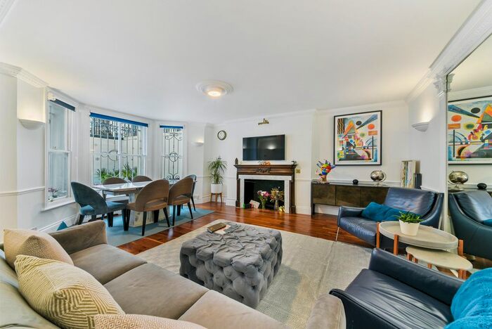 2 Bedroom Flat To Rent In Philbeach Gardens, London, SW5