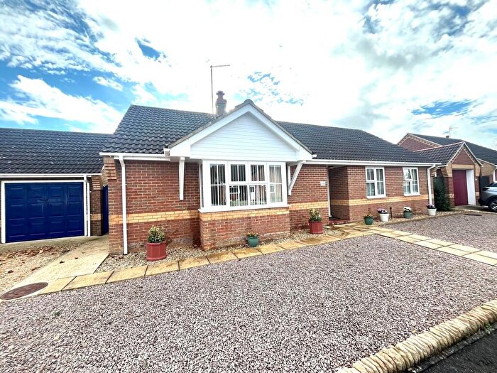 3 Bedroom Detached Bungalow For Sale In Clydesdale Crescent, Spalding, PE11