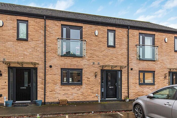 3 Bedroom Terraced House For Sale In Nightingale Mews, Primrose Lane, Huntingdon., PE29