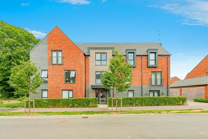 2 Bedroom Flat For Sale In William Belt Road, Pease Pottage, Crawley, RH11