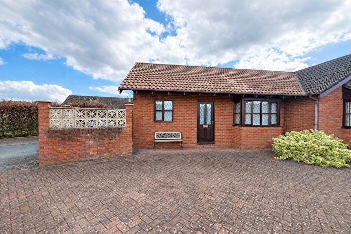 1 Bedroom Bungalow For Sale In Fismes Way, Wem, Shrewsbury, Shropshire, SY4