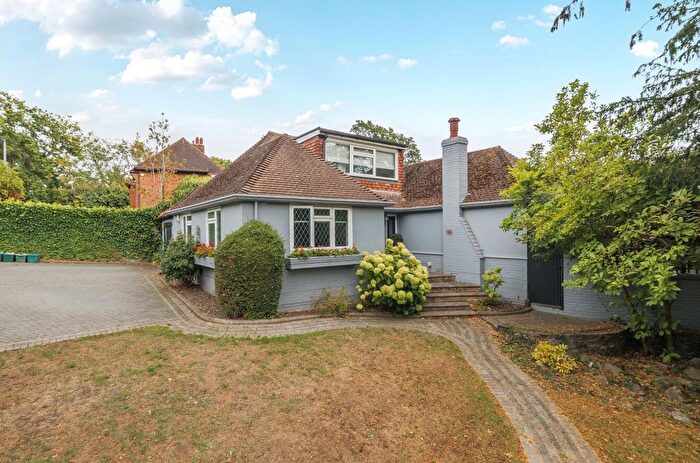 3 Bedroom Bungalow For Sale In Yester Road, Chislehurst, Kent, BR7
