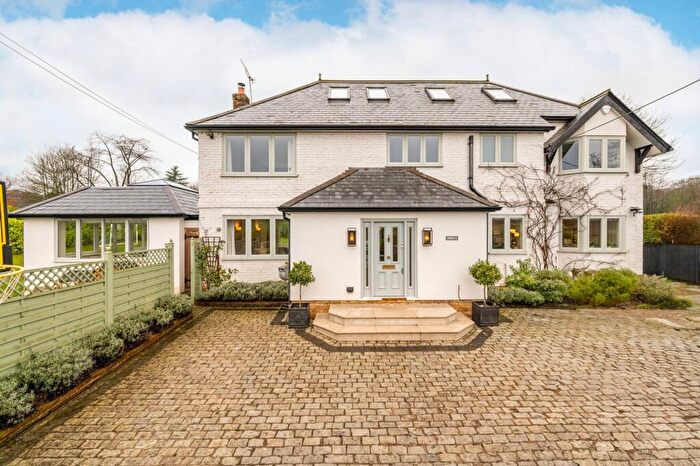 6 Bedroom Detached House For Sale In Grubwood Lane, Cookham Dean, Maidenhead, SL6