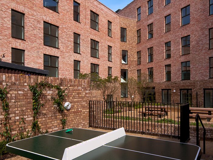 1 Bedroom Flat For Sale In Forest Road, London, E17