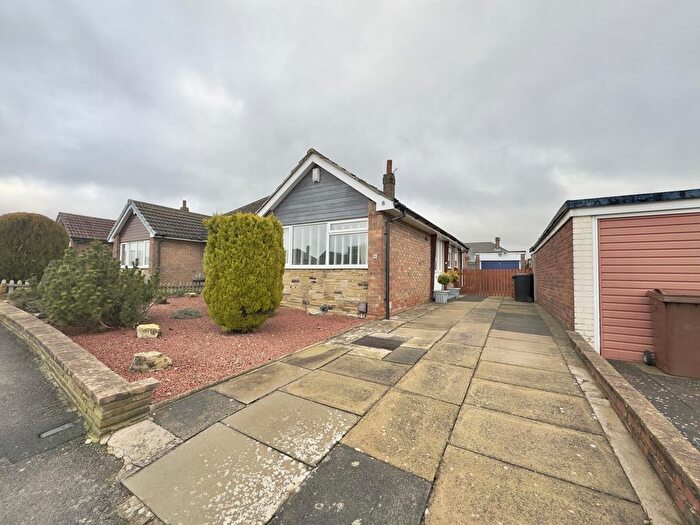 2 Bedroom Semi-Detached Bungalow For Sale In Avon Drive, Garforth, Leeds, LS25