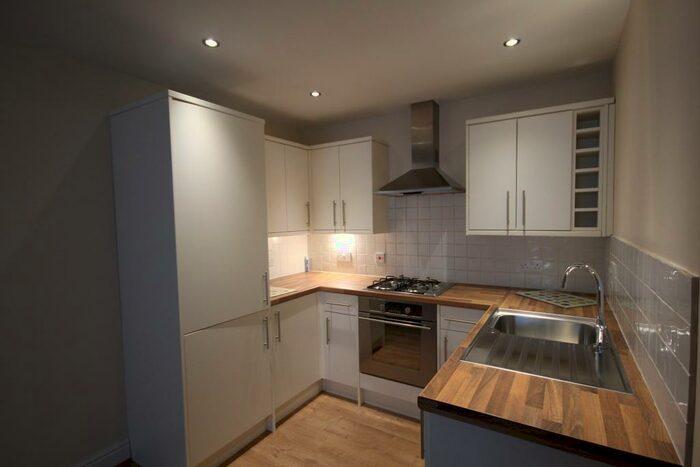 2 Bedroom Flat To Rent In Reservoir Road, Kettering, NN16