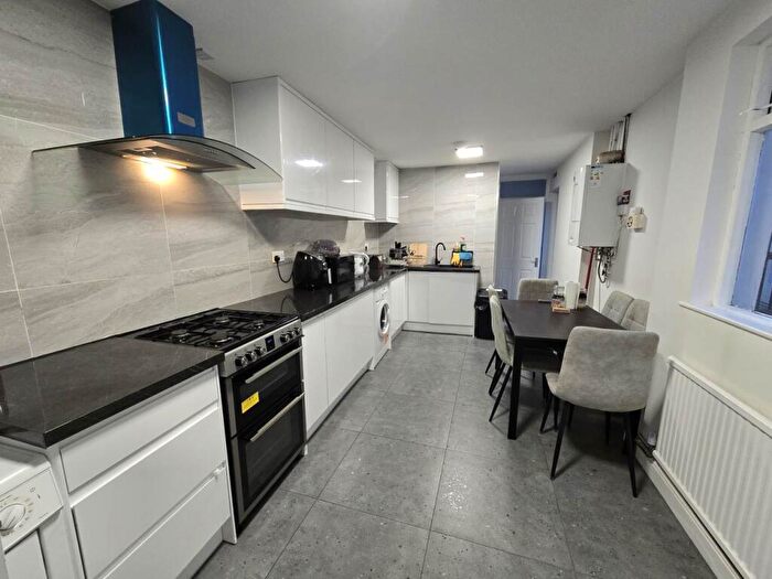 4 Bedroom House To Rent In Bedford Street, Roath, Cardiff, CF24