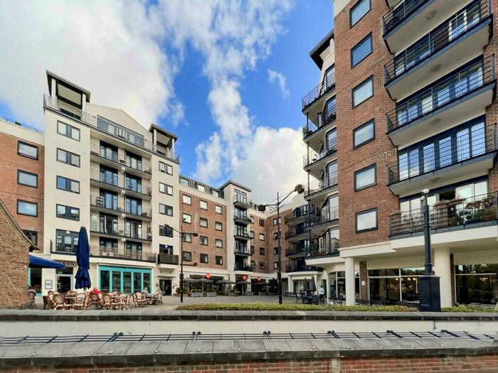 2 Bedroom Flat To Rent In Stevens House, Jerome Place, KT1