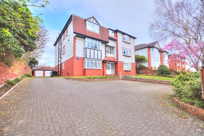 2 Bedroom Flat For Sale In Dowhills Road, Liverpool, L23