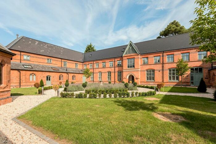 2 Bedroom Flat To Rent In Rising Lane, Baddesley Clinton, B93