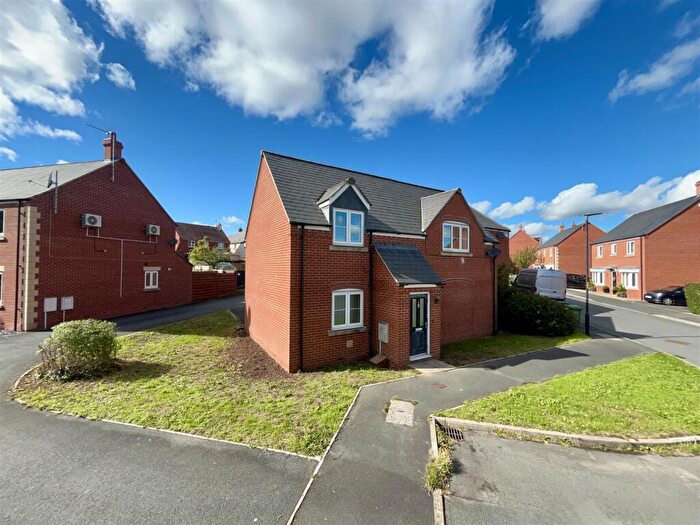 2 Bedroom Detached House For Sale In Lower Leys Way, Leominster, HR6