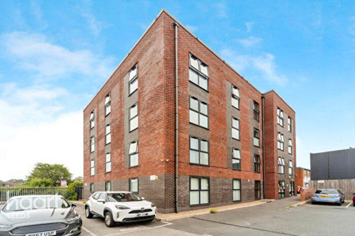 2 Bedroom Apartment For Sale In York Road, Leeds, LS9