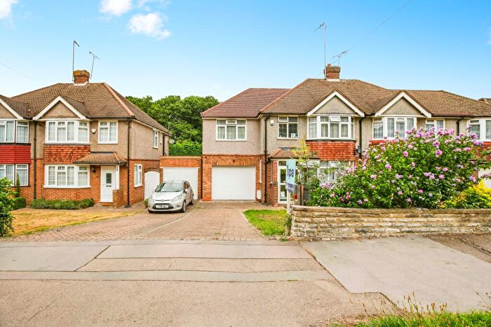 4 Bedroom Semi-Detached House For Sale In Croham Valley Road, South Croydon, CR2