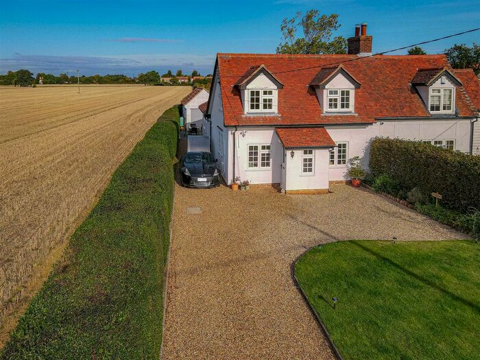 3 Bedroom Cottage For Sale In Southminster Road, Tillingham, Southminster CM0