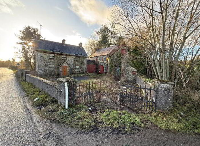 4 Bedroom Detached Farm House For Sale In Derrynoose Road, Keady, BT60