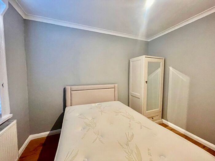 Property To Rent In Brookhill Road, London, SE18
