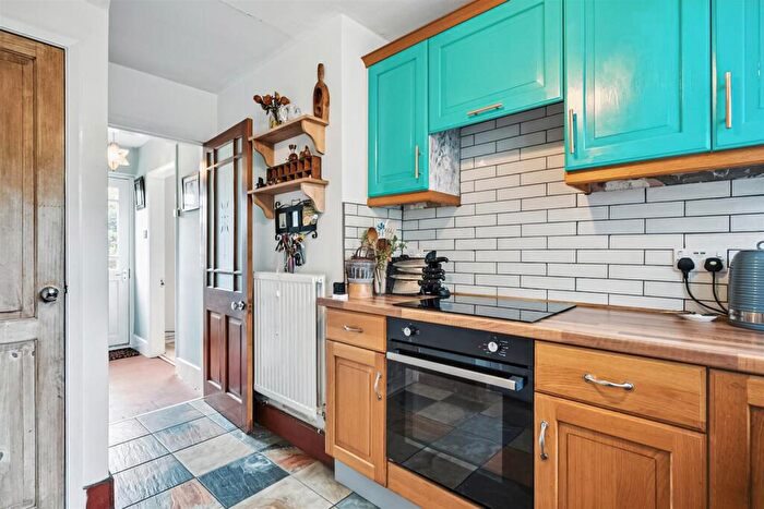 2 Bedroom Semi-Detached House For Sale In Parks Avenue, South Wingfield, DE55