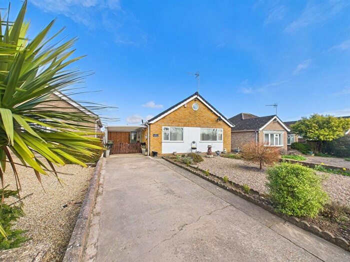 3 Bedroom Detached Bungalow For Sale In Hall Lane, Burgh Le Marsh, Skegness, PE24