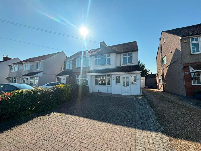 3 Bedroom Semi Detached House To Rent In Zealand Avenue, Harmondsworth, West Drayton, UB7