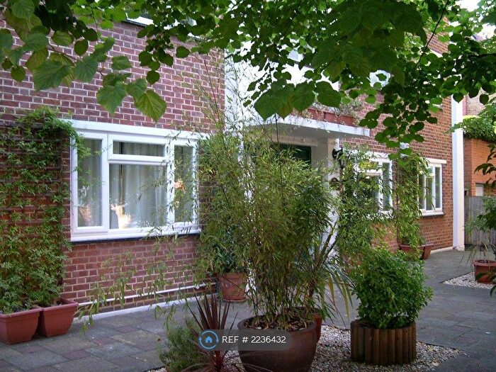 2 Bedroom Flat To Rent In Larpent Avenue, London, SW15