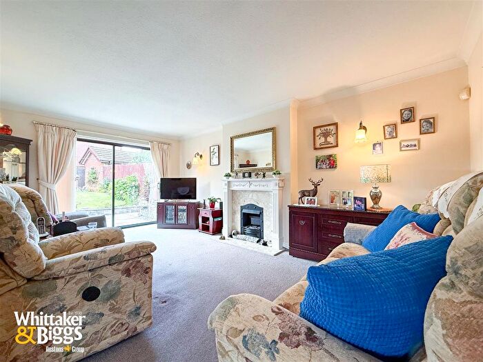 2 Bedroom Detached Bungalow For Sale In Halls Road, Biddulph, Stoke-On-Trent, ST8