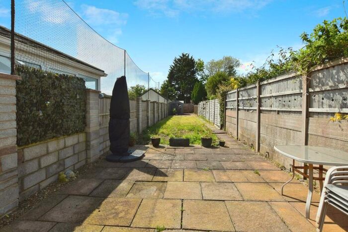 3 Bedroom Terraced House For Sale In Headley Park Avenue, Bristol, BS13