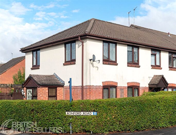 3 Bedroom Semi-Detached House For Sale In Thomas Road, Whitwick, Coalville, Leicestershire, LE67