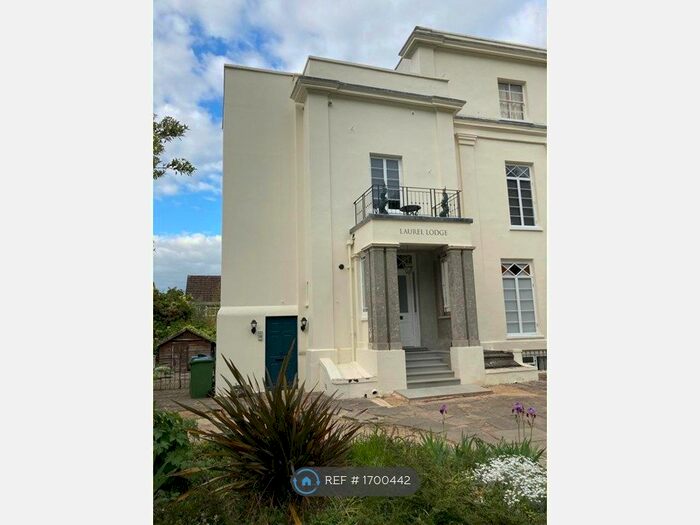 1 Bedroom Flat To Rent In Wellington Square, Cheltenham, GL50
