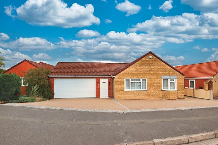 3 Bedroom Detached Bungalow For Sale In Elsham Crescent, Lincoln, LN6