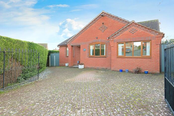 4 Bedroom Detached Bungalow For Sale In Corbett Road, Kidderminster, DY11
