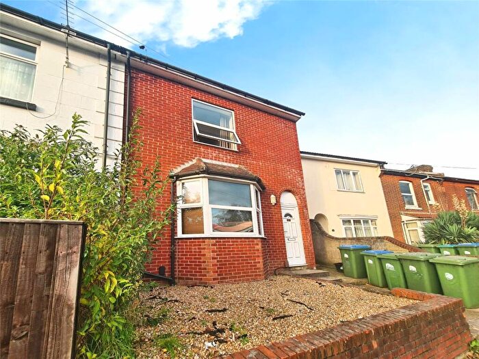 10 Bedroom House To Rent In Lodge Road, Southampton, Hampshire, SO14