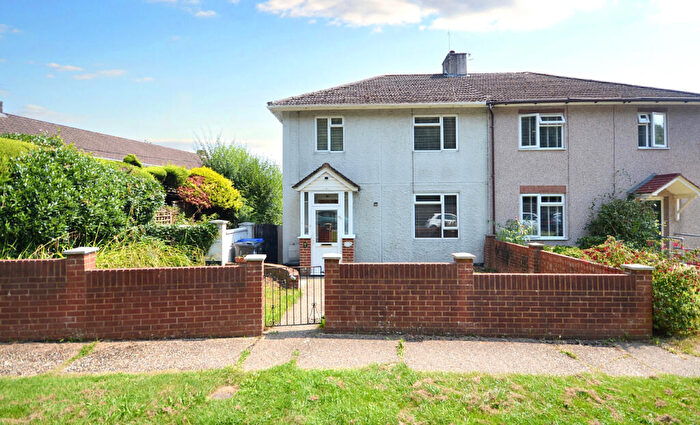 3 Bedroom Semi-Detached House For Sale In Coronation Square, Quidhampton, Salisbury, SP2