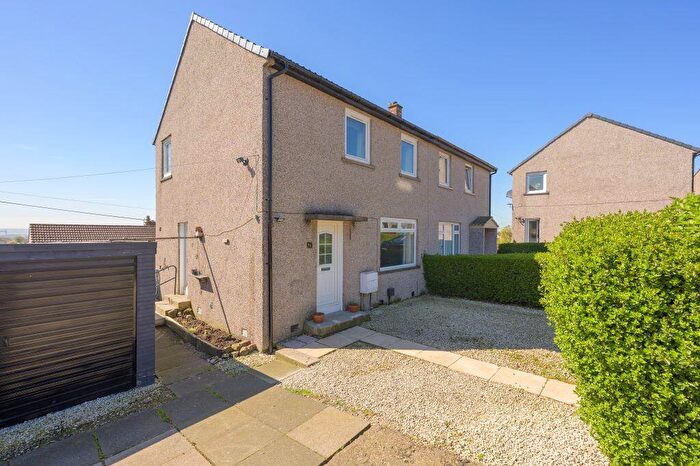 2 Bedroom Semi-Detached House For Sale In Ochil Terrace, Dunfermline, KY11