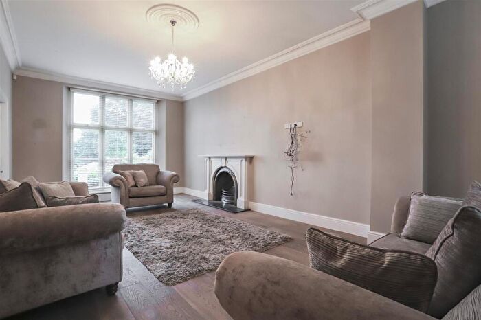 5 Bedroom Detached House For Sale In Hollin Hall, Longridge, Preston, PR3
