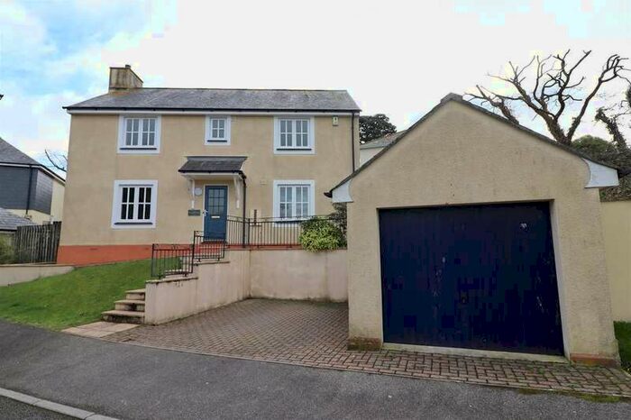 4 Bedroom Detached House To Rent In Tregony, TR2