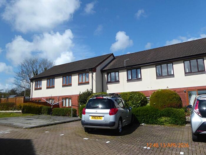 2 Bedroom Flat To Rent In Johnstown, Carmarthen, SA31