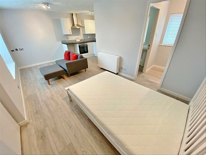 Flat To Rent In Longley Close, Fulwood, Preston, PR2