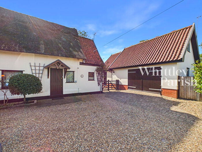 2 Bedroom Cottage For Sale In Short Green, Winfarthing, Diss, IP22