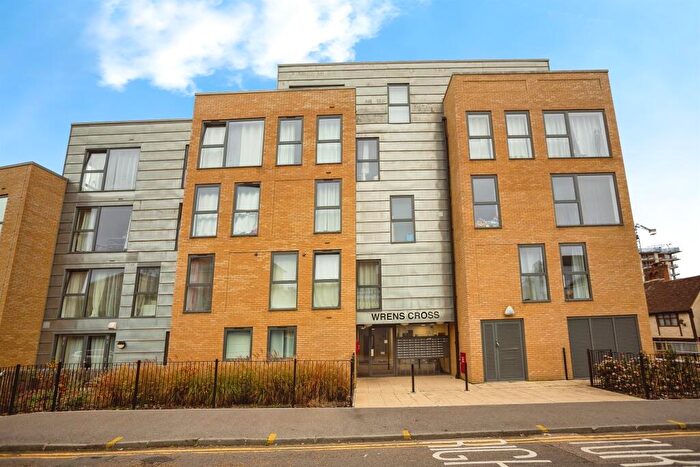 2 Bedroom Apartment For Sale In Upper Stone Street, Maidstone, ME15