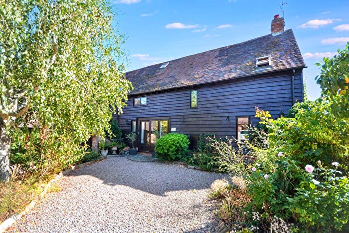 3 Bedroom Barn Conversion For Sale In Deerfold Court, Besford, Worcestershire, WR8