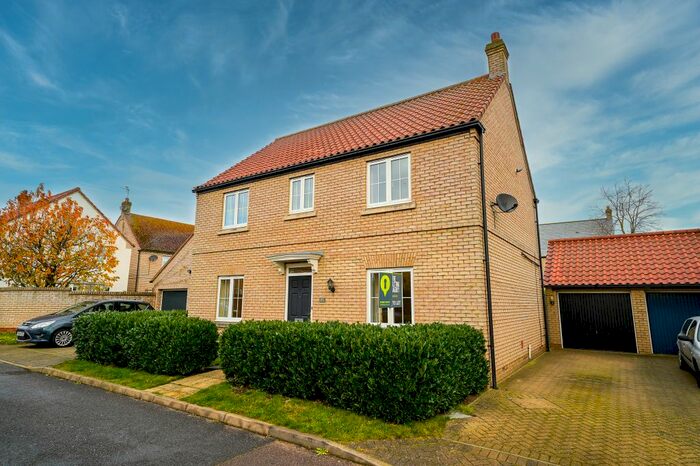 4 Bedroom Detached House To Rent In Headlands, Fenstanton, Huntingdon PE28
