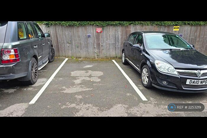 1 Bedroom Flat To Rent In Bennett Road, Leeds, LS6