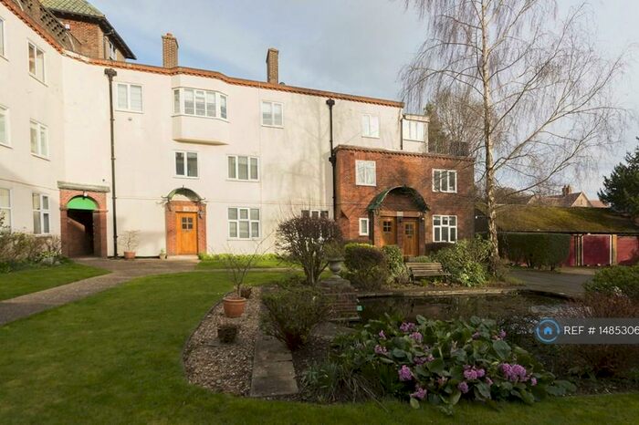 2 Bedroom Maisonette To Rent In Temple Towers, Basingstoke, RG21