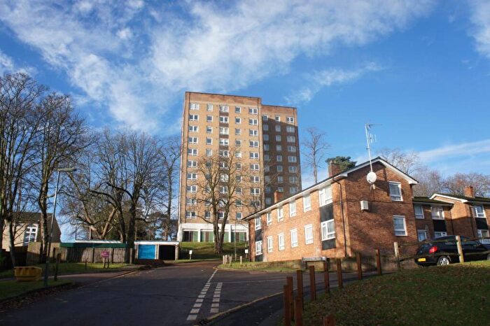 1 Bedroom Apartment To Rent In Dome Way, Redhill, RH1